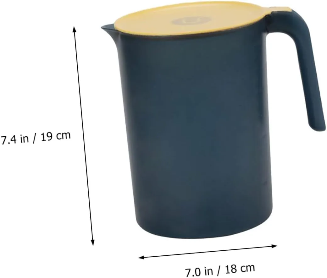 1pc Large Capacity Plastic Water Kettle with Lid and Handle Heat-resistant Cold Water Pitcher for Easy Pouring for Tea Juice and Picnics Gray