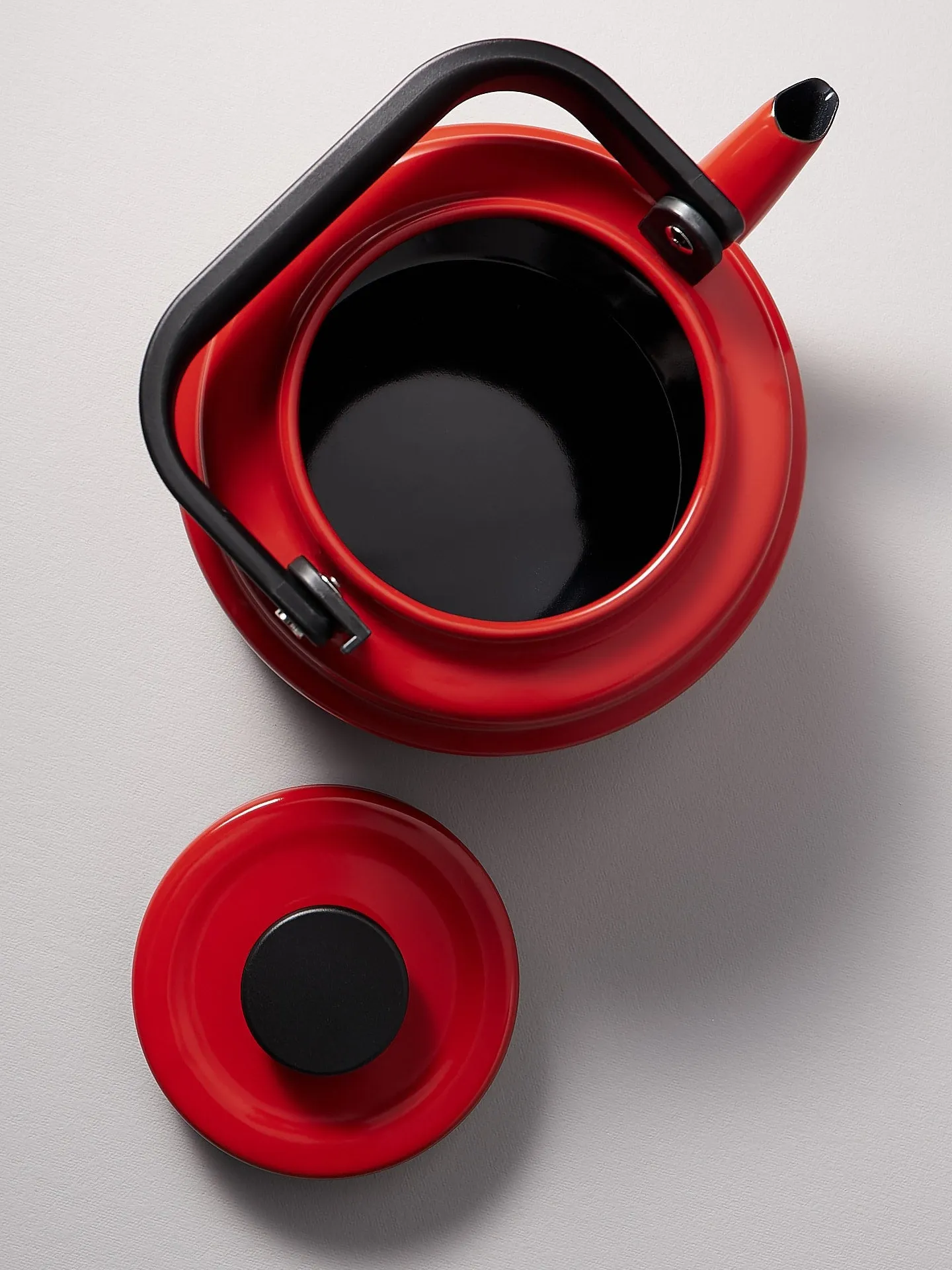 Amu Stove-top Kettle – Red