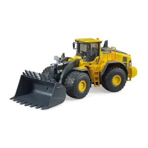 Bruder Volvo Wheeled Front End Loader L260H 1:16