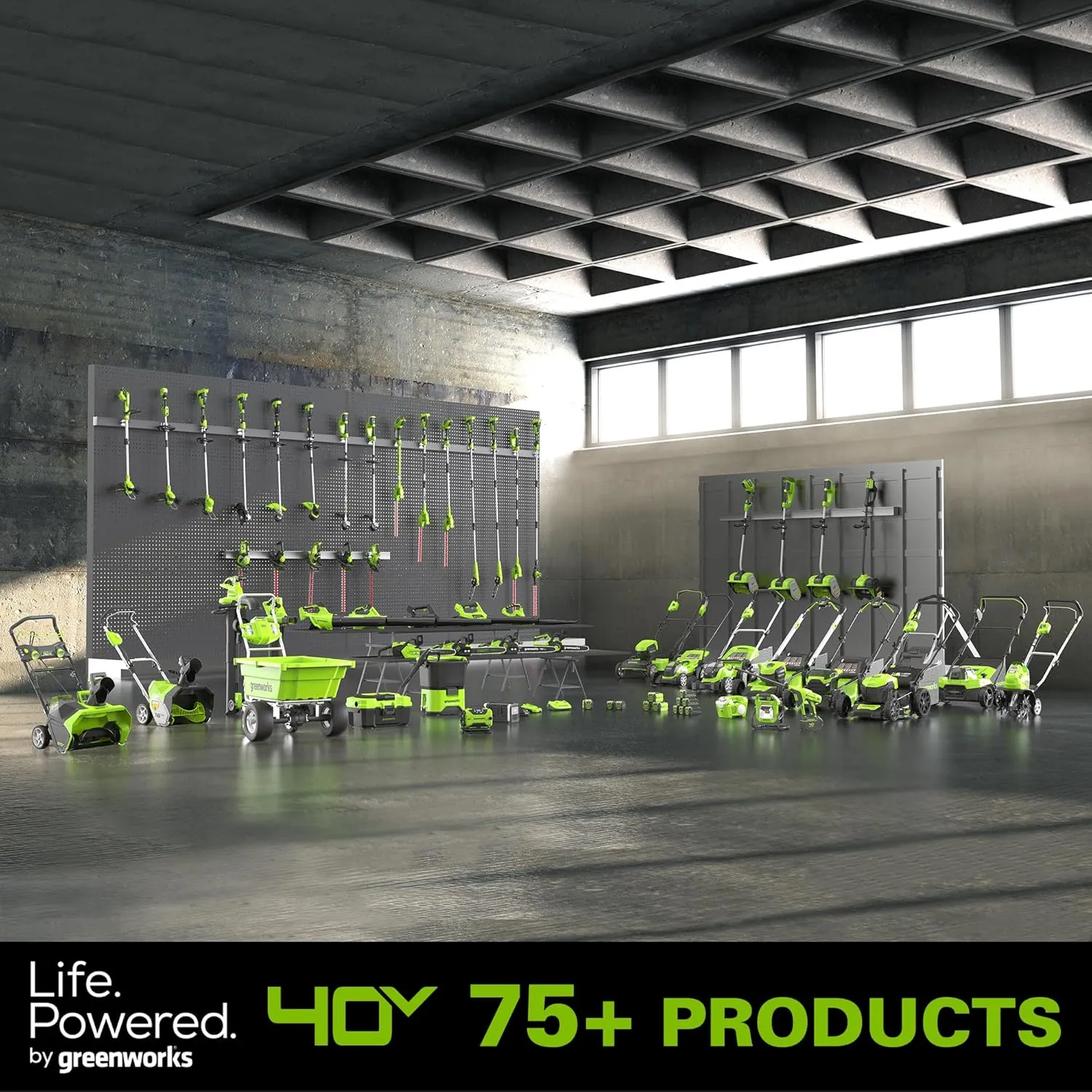 Greenworks 40V 4.0Ah Lithium-Ion Battery (Genuine Greenworks Battery / 75  Compatible Tools)
