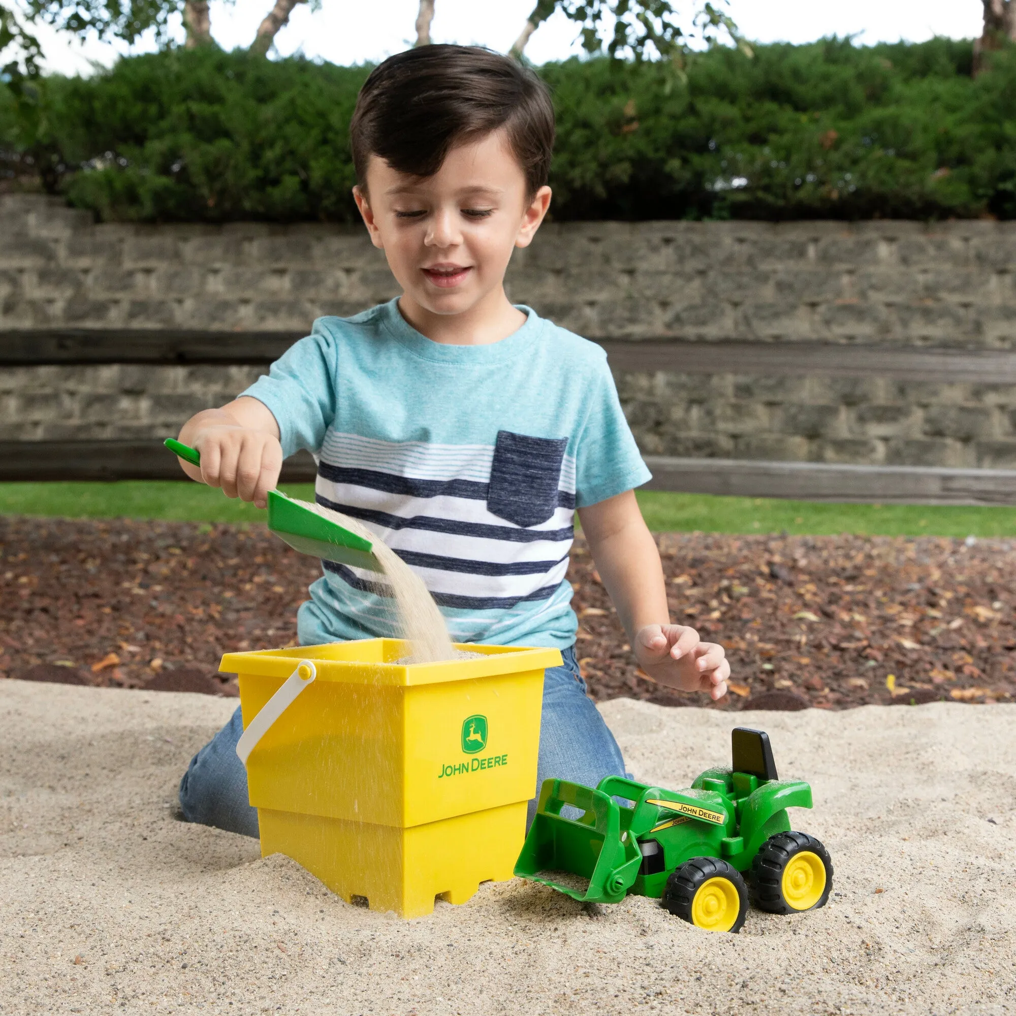 John Deere Sand Pit Bucket Set - Yellow 15cm Bucket, Green Tractor & Green Shovel
