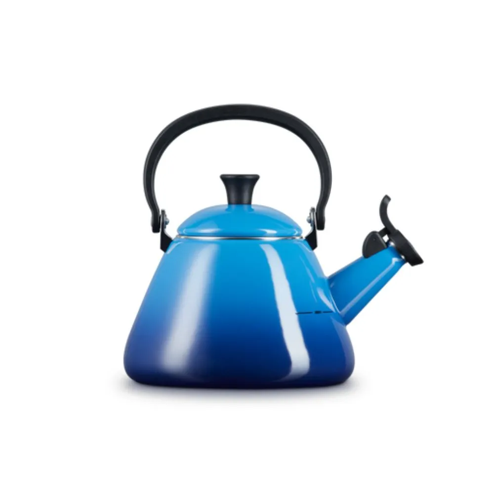Le Creuset Kone kettle