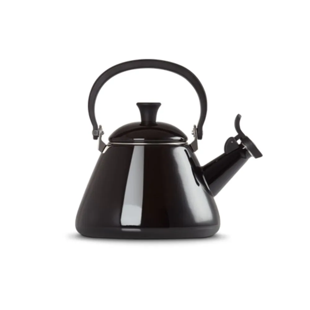 Le Creuset Kone kettle