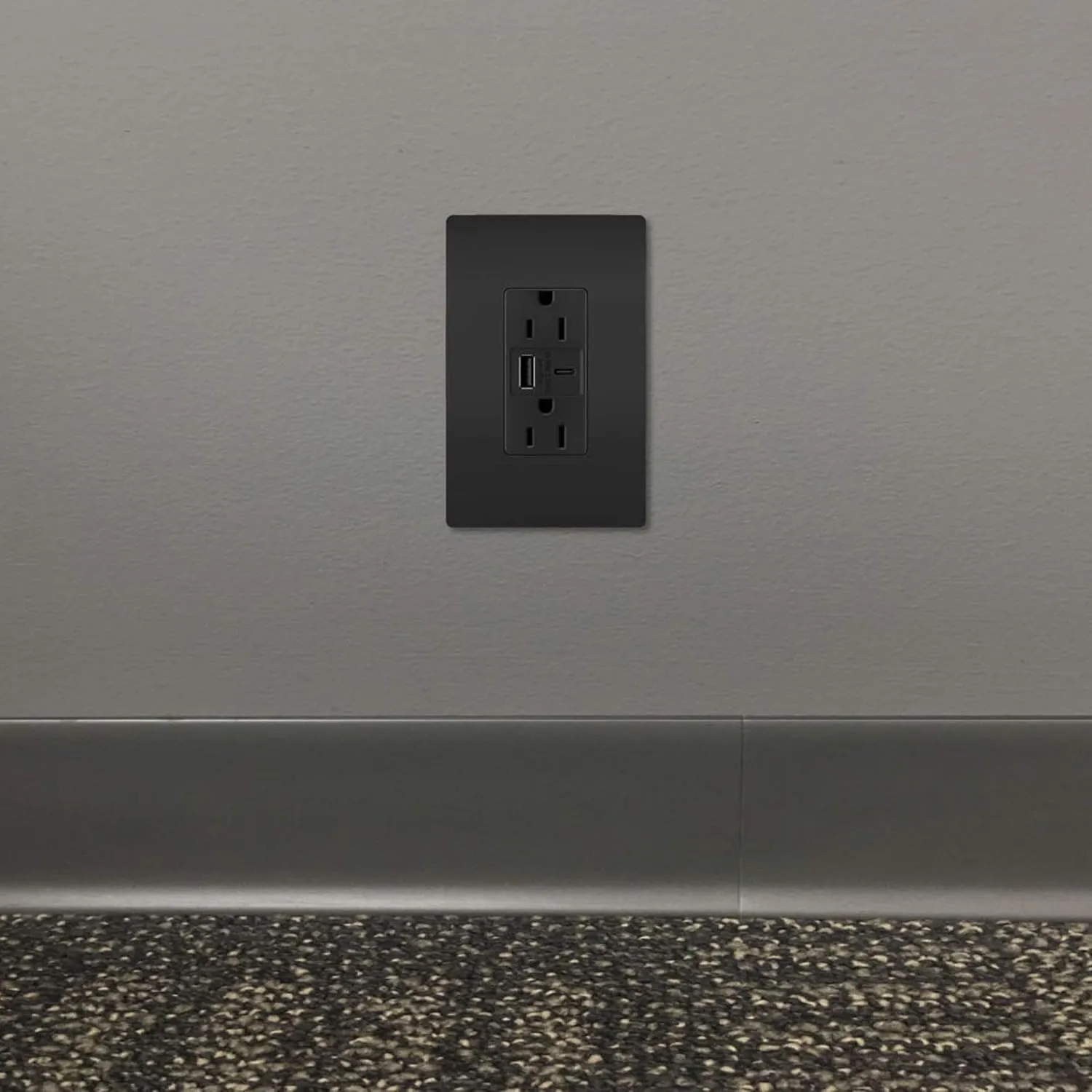 Legrand Pass & Seymour TR15USBAC6BK 15 Amp Tamper-Resistant Heavy-Duty Specification Grade Decorator Duplex Receptacle Outlet with Ultra Fast USB A/C 6.0A Charging Ports, Black (1 Count)