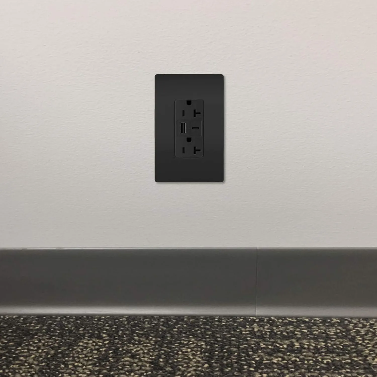 Legrand Pass & Seymour TR20USBAC6BK 20 Amp Tamper-Resistant Heavy-Duty Specification Grade Decorator Duplex Receptacle Outlet with Ultra Fast USB A/C 6.0A Charging Ports, Black (1 Count)