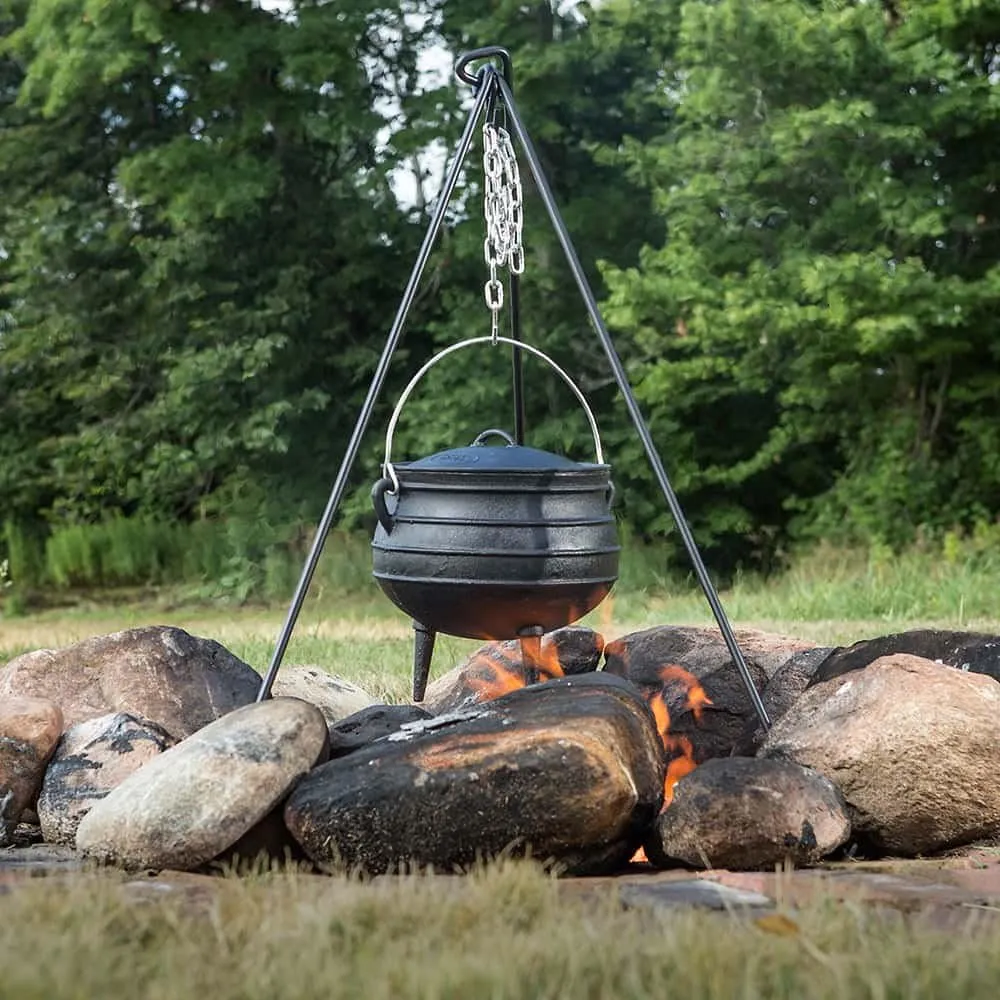 Lehman's Campfire Cooking Kettle Pot - Cast Iron Potje Dutch Oven with 3 Legs and Lid, 9.5 inch, 1.5 gallon