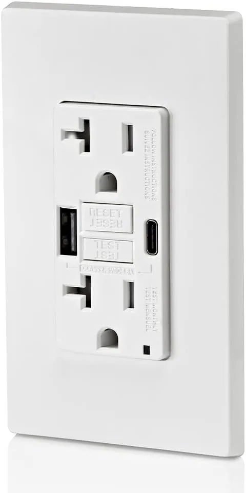Leviton GUAC2-W 20A SmartlockPro Self-Test GFCI Combination with Type A & Type-C USB in-Wall, USB Charger for Smartphones and Tablets