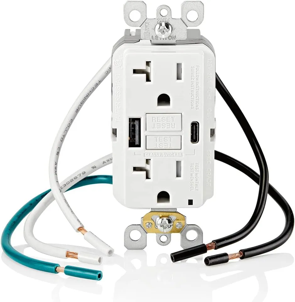 Leviton GUAC2-W 20A SmartlockPro Self-Test GFCI Combination with Type A & Type-C USB in-Wall, USB Charger for Smartphones and Tablets