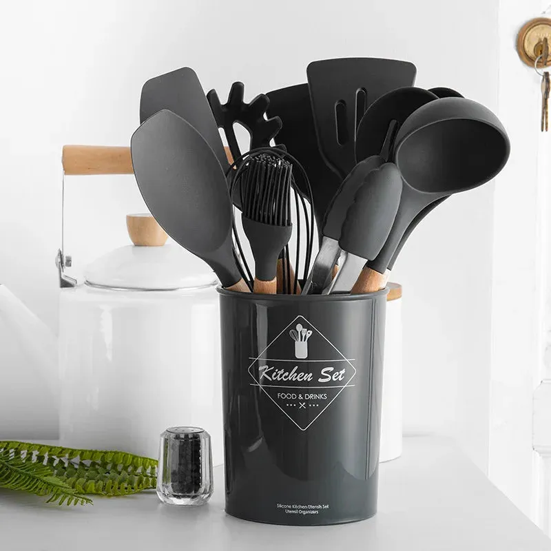 Silicone Kitchenware Cooking Utensils Set Non-stick Cookware Spatula Shovel Egg Beaters Wooden Handle Kitchen Cooking Tool Set
