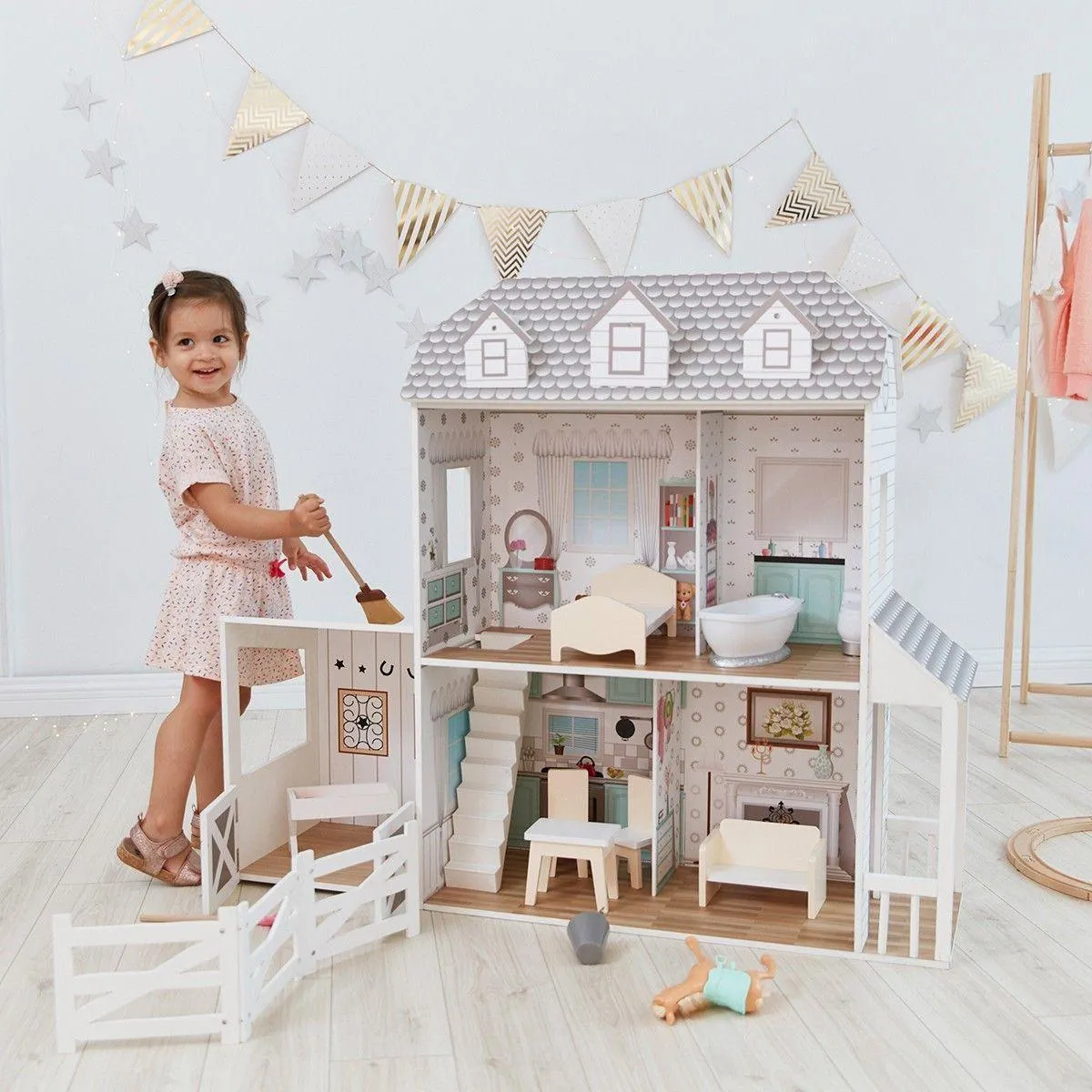 Teamson TD-12901A Dreamland Farm House Dolls House